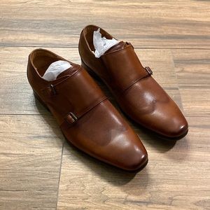 Florsheim men’s dress shoes